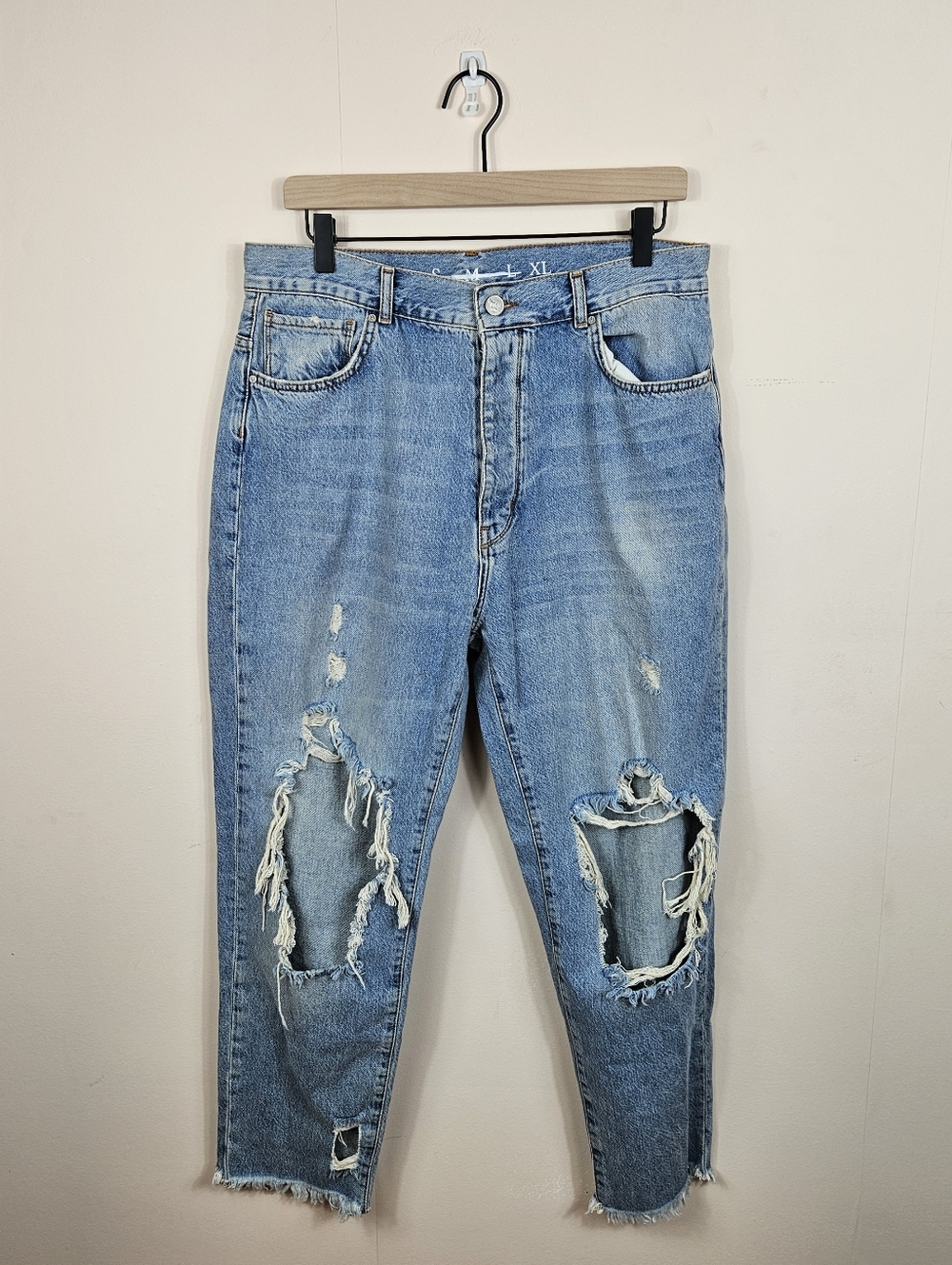 Never Denim Distressed Mom Jeans Button Fly Ripped Denim High Rise XL